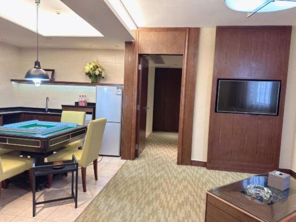 New Regent Hotel Хойчжоу Экстерьер фото
