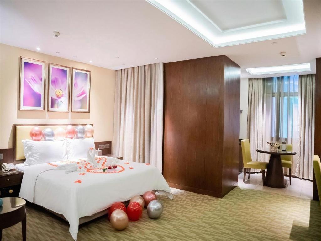 New Regent Hotel Хойчжоу Экстерьер фото