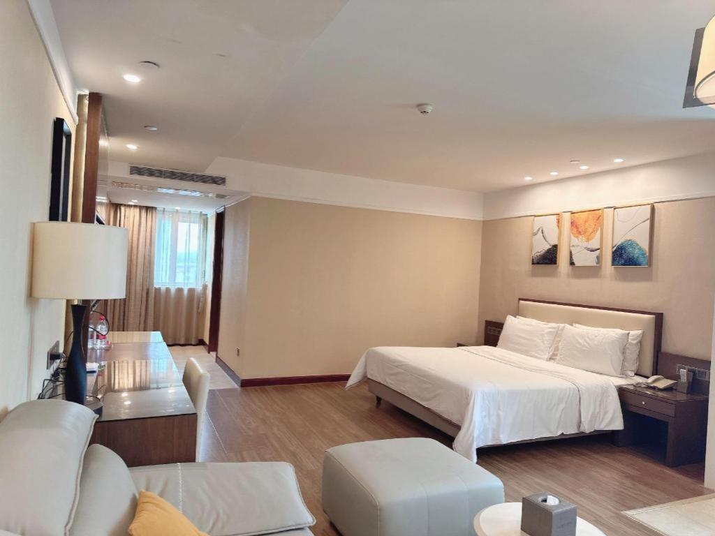 New Regent Hotel Хойчжоу Экстерьер фото